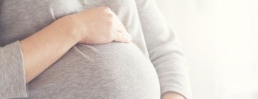 Nudności i wymioty nasilające się w okresie ciąży – wykluczanie przyczyn neurologicznych